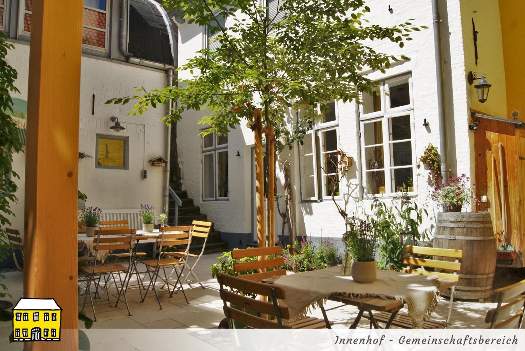 Das Gelbe Haus - Drei Besondere Ferienwohnungen Flensburgo Esterno foto
